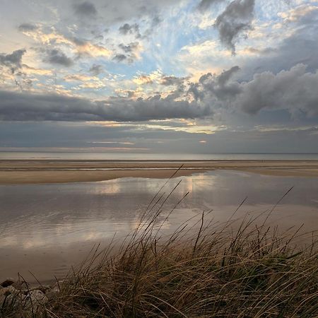 Evasion Plage - Appartement Lumineux Plein Centre Et 150M Plage Neufchâtel-Hardelot エクステリア 写真